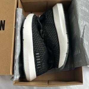 NOBULL women’s knit drive running shoe in black size 7, brand new